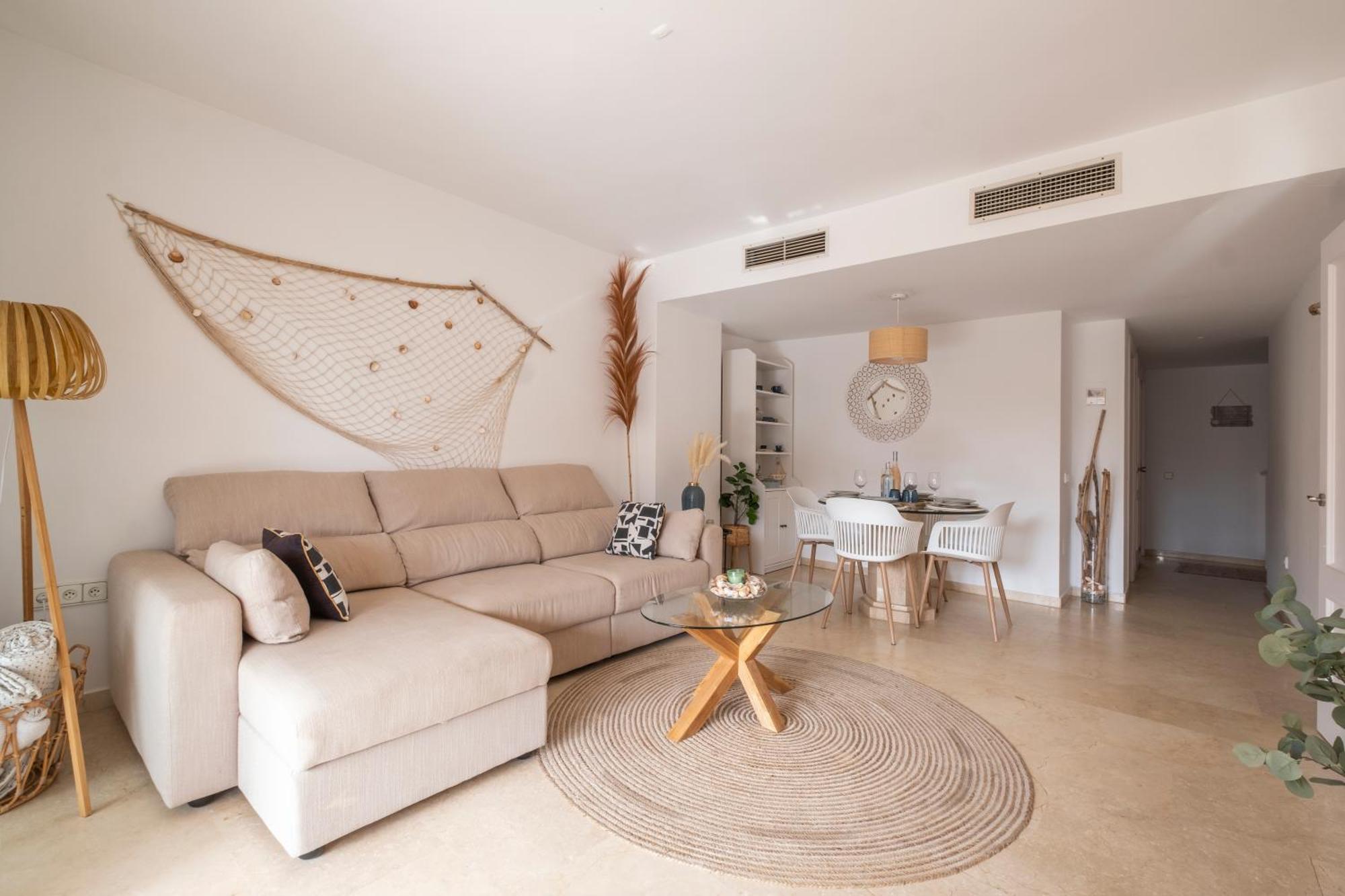 Aquamarine Apartment In Marina Сотогранде Екстериор снимка